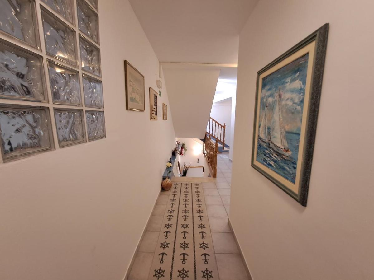瓦伦Sobe Mamalu住宿加早餐旅馆 外观 照片